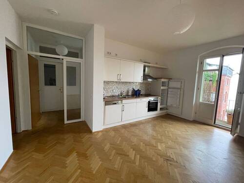 hochwertige Einbauküche.JPG - 2 Zimmer Etagenwohnung in Chemnitz