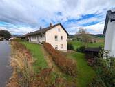 Ansicht Wohnhaus Gartenseite - 5 Zimmer Einfamilienhaus zum Kaufen in Grafenau