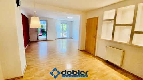 Wohn-Essbereich 31 m2..png - Familienfreundliches 6-Zimmer-Reihenhaus mit Garage u. Einbauküche in Fürth-Vach
