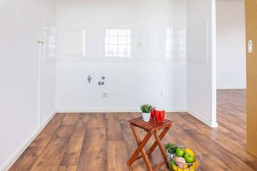 Küche Vergleichswohnung - 3 Zimmer Etagenwohnung zur Miete in Chemnitz