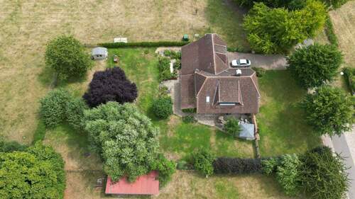 Haus Luftansicht - 5 Zimmer Einfamilienhaus zum Kaufen in Apenburg-Winterfeld