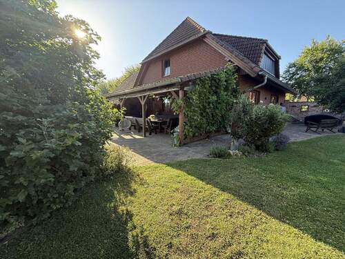 überdachte Westterrasse - 