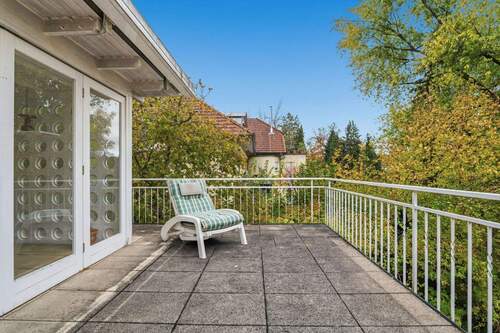 Terrasse im Obergeschoss - 