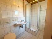 Duschbad im Elternschlafzimmer - 