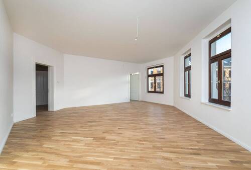 Wohnzimmer - Eleganz im Denkmal: großzügige 3-Zimmer-Wohnung im Herzen von Gohlis