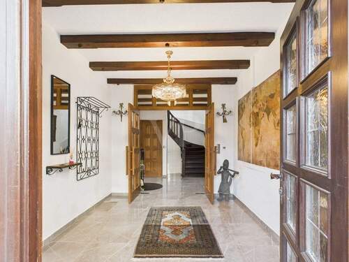 Diele - Mehrfamilienhaus, Wohnhaus mit 210,00 m² in Strahlungen zum Kaufen