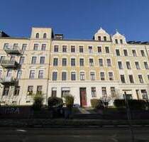 *Langjährig vermietete 3-Zi.-ETW mit Balkon, großer Küche und Bad mit Wanne & Dusche - Chemnitz Schloßchemnitz