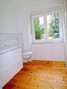 Bad mit Dusche - 