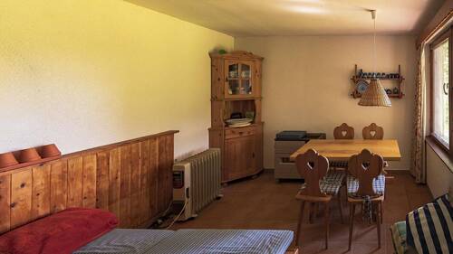 Wohn-/Schlafzimmer B.2. - 