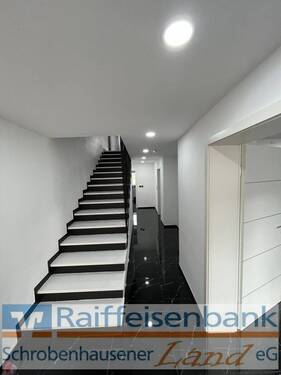 Innentreppe - 4 Zimmer Einfamilienhaus zum Kaufen in Schrobenhausen