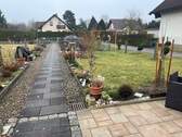 Garten / Einfahrt - 6 Zimmer Doppelhaushälfte in Sonneberg