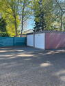 Garage und Stellplatz - 