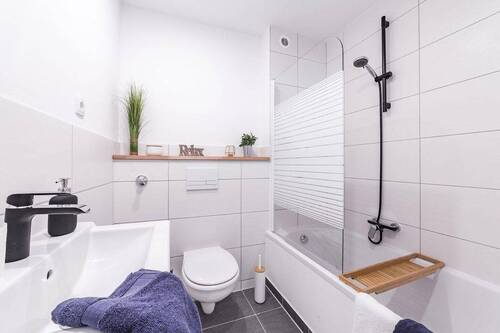 Bad - Etagenwohnung mit 84,00 m&sup2; in Kelkheim zum Kaufen