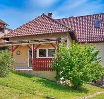 Haus mit Potenzial in schöner Lage von Öschelbronn! - Niefern-Öschelbronn / Öschelbronn