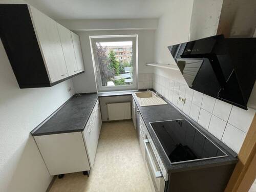 Einbauküche.JPG - 3 Zimmer Etagenwohnung zur Miete in Gera