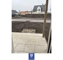 Hochwertiger Erstbezug! Neubau, schöne Terrasse, modernes Bad, Fußbodenheizung! - Arnsdorf