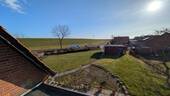 Blick vom Balkon zum Elbdeich - 