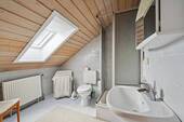 Bad - Dachgeschoss - 