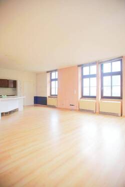 Bild 2 - 2 Zimmer Etagenwohnung zur Miete in Trier