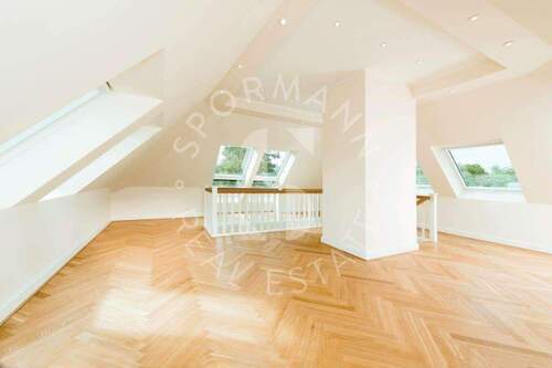 Arbeitszimmer im Dachspitz - 