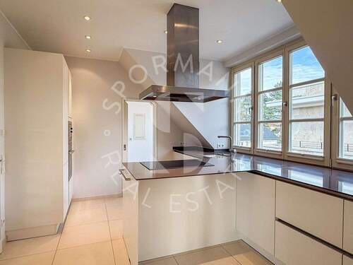 Küche und Hauswirtschaftsraum - 