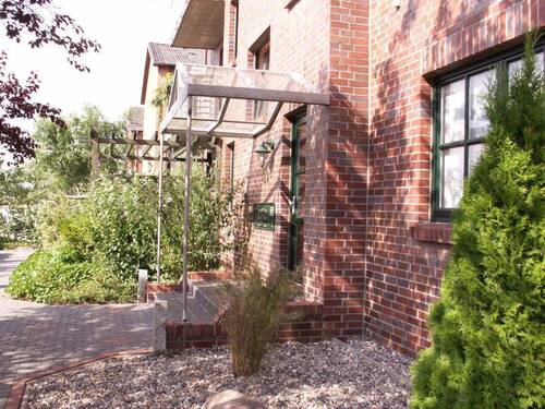Eingang Vorderhaus - Mehrfamilienhaus, Wohnhaus zum Kaufen in Henstedt-Ulzburg