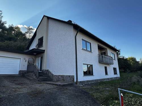 Titelbild - 7 Zimmer Einfamilienhaus in Maßbach / Poppenlauer