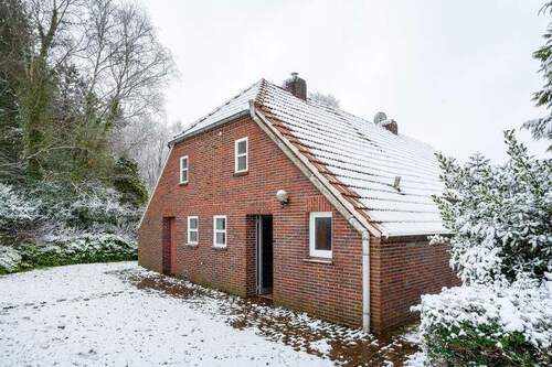 Impressionen - TRAUMLAGE! Landarbeiterhaus mit Doppelgarage!