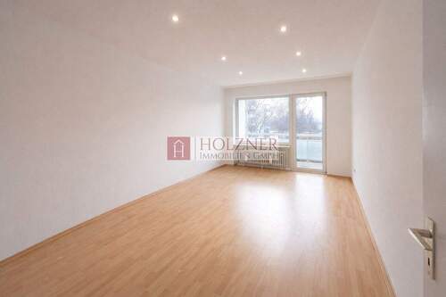 Wohnzimmer - Etagenwohnung mit 59,00 m&sup2; in Altdorf zum Kaufen