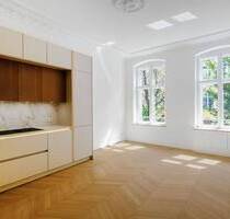 Altbaujuwel in ruhiger Kiezlage - stilvolles Wohnen mit grünem Ausblick - Berlin Mitte