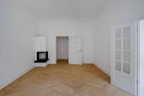 Weitere Ansicht Wohnbereich mit Kamin - 