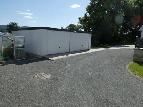2025_H-175_2.jpg - 6 Zimmer Mehrfamilienhaus, Wohnhaus zum Kaufen in Himmelkron