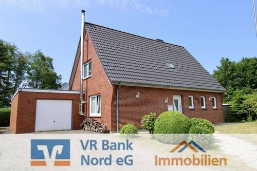 Bild 1 - Frisch renoviertes Einfamilienhaus - Einziehen und wohlfühlen