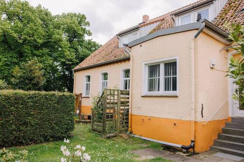 Außenansicht - 1 Zimmer Mehrfamilienhaus, Wohnhaus zum Kaufen in Schönebeck (Elbe)