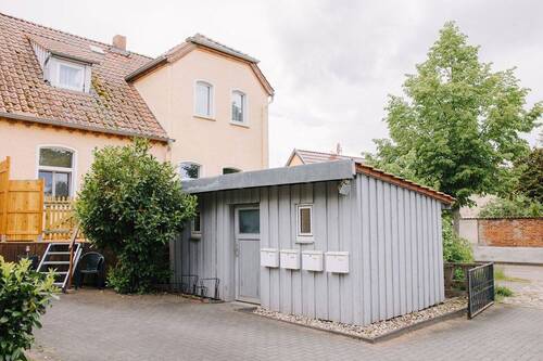 Gartenhaus - Mehrfamilienhaus, Wohnhaus mit 344,00 m&sup2; in Schönebeck (Elbe) zum Kaufen