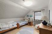 Schlafzimmer DG - 