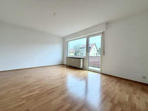 Wohnzimmer im 1. OG links - 