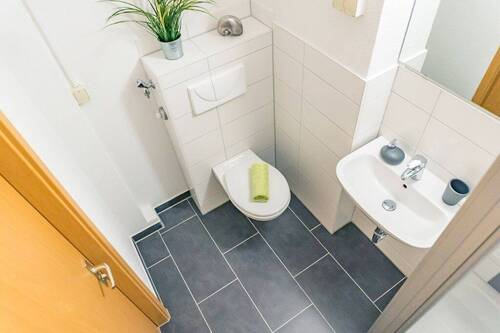 Bad Vergleichswohnung - 1 Zimmer Etagenwohnung in Chemnitz