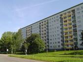 Hausansicht - Etagenwohnung mit 29,50 m² in Chemnitz zur Miete
