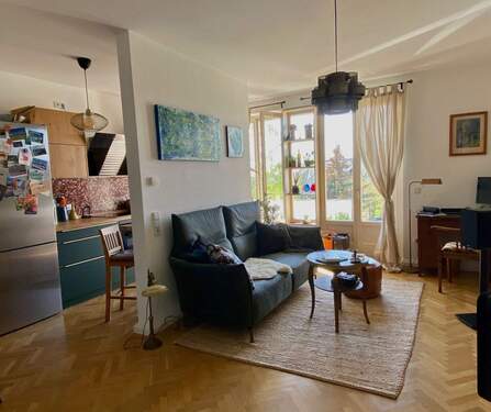 Wohnzimmer.jpg - Ein Hauch von Luxus! Fußbodenheizung Echtholzparkett Stellplatz