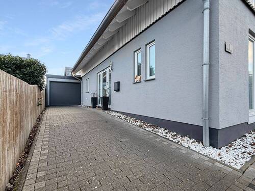 Einfahrt - 4 Zimmer Einfamilienhaus in Mechernich