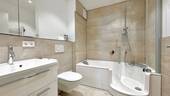 Saniertes Badezimmer - 