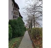 helle Wohnung mit 2 Balkonen und EBK - Roth