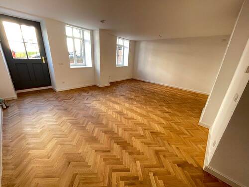 Wohnzimmer Parkett Fußbodenheizung.JPG - 