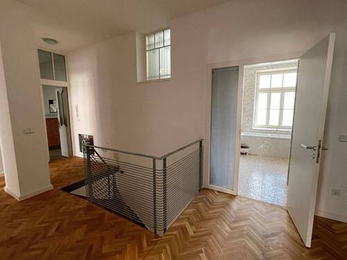 Flur.JPG - 3 Zimmer Etagenwohnung in Chemnitz