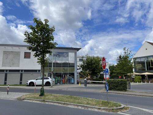 Straßenansicht - 