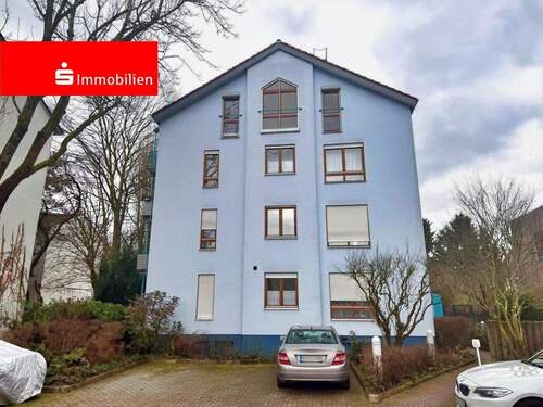 Straßenansicht - Erbpachtgrundstück - Gepflegte 3 Zi.-Wohnung mit Stellplatz in guter Wohnlage Offenbachs!