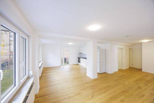 Wohn -/Esszimmer EG - 1 Zimmer Mehrfamilienhaus, Wohnhaus zum Kaufen in Fellbach