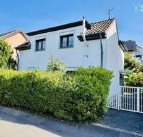 Rheinlage als Lebensgefühl - freistehendes EFH mit Garten, 86 m² WFL, 220 m² Grdst. in Bonn-Beuel