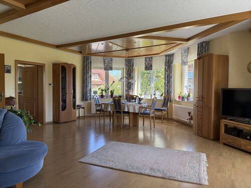 Wohnen und Essbereich - 